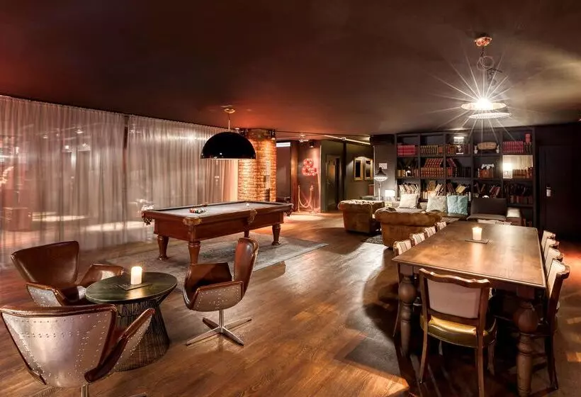 Pentahotel Brussels City Centre