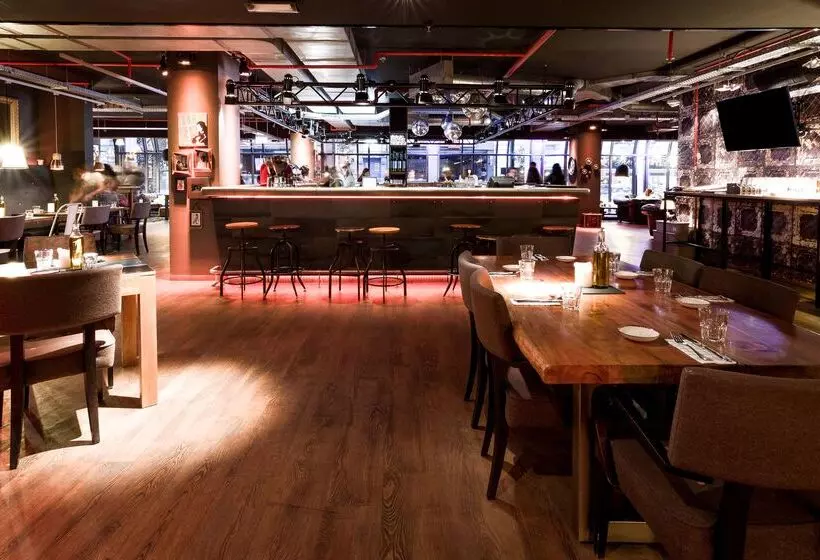 Pentahotel Brussels City Centre