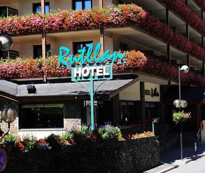 هتل Rutllan & Spa