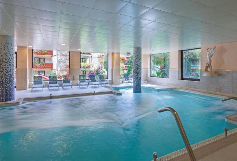 هتل Rutllan & Spa