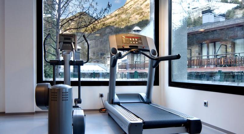 هتل Rutllan & Spa