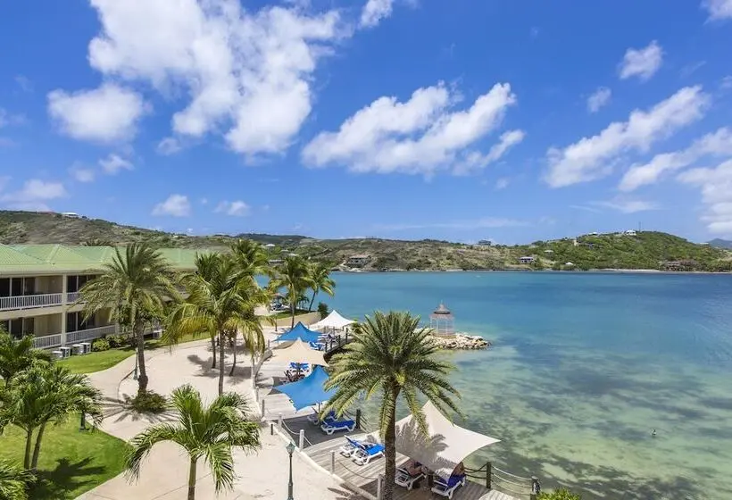 هتل St. James S Club Resort All Inclusive