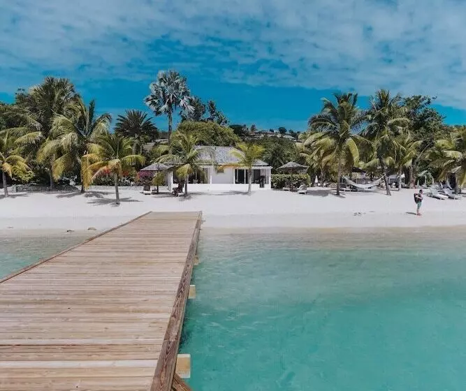 Отель The Inn At English Harbour