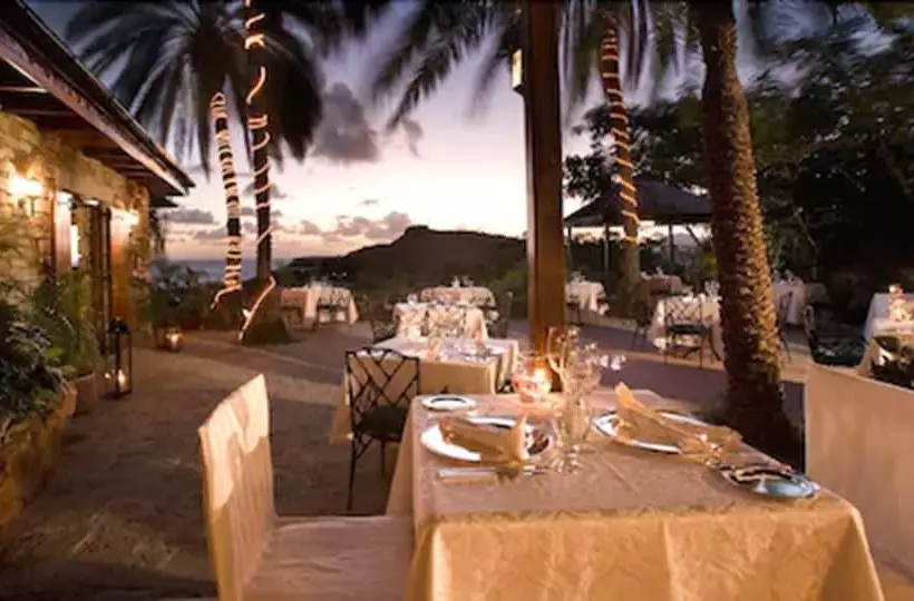 Отель The Inn At English Harbour