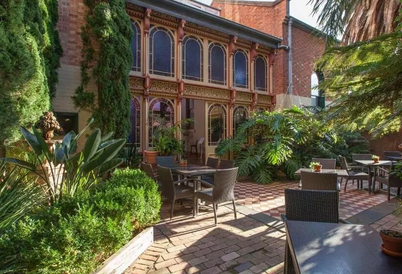 Отель Vue Grand