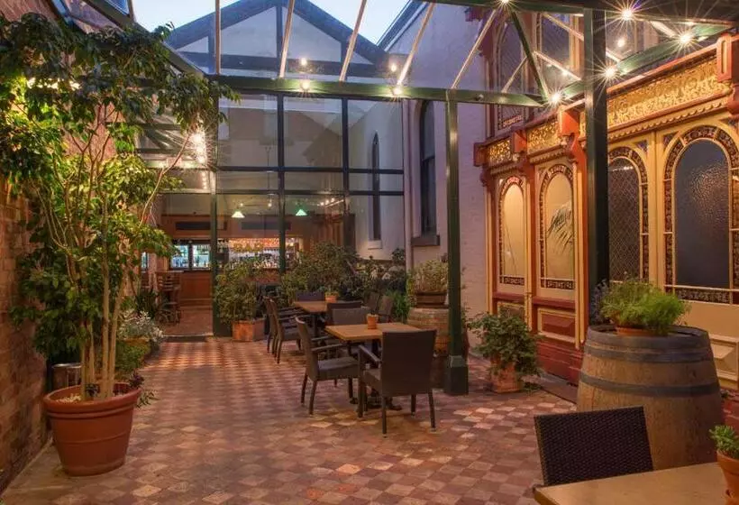 Отель Vue Grand