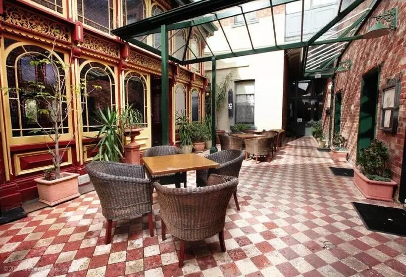 Отель Vue Grand