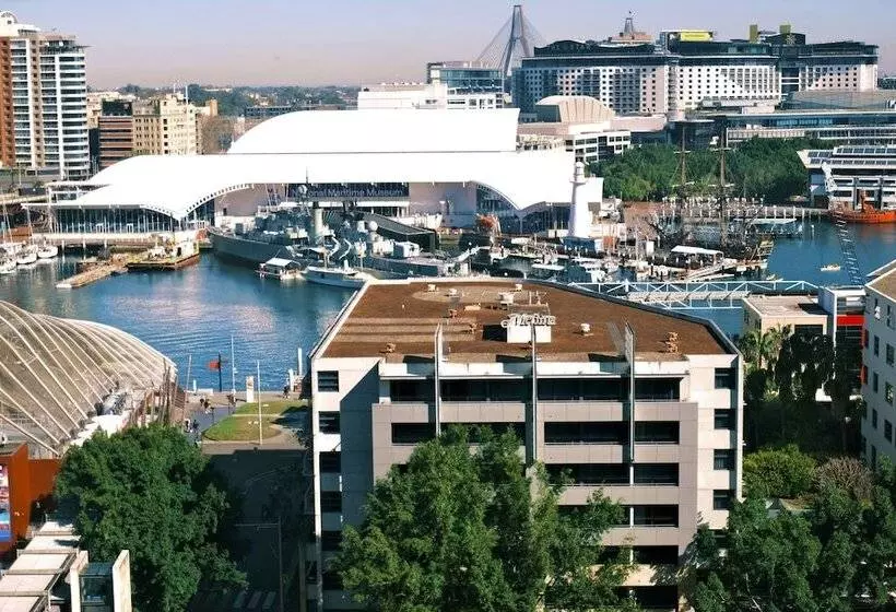 Metro Apartments On Darling Harbour