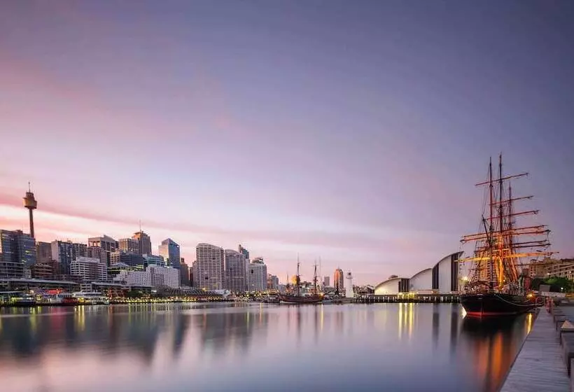 Metro Apartments On Darling Harbour