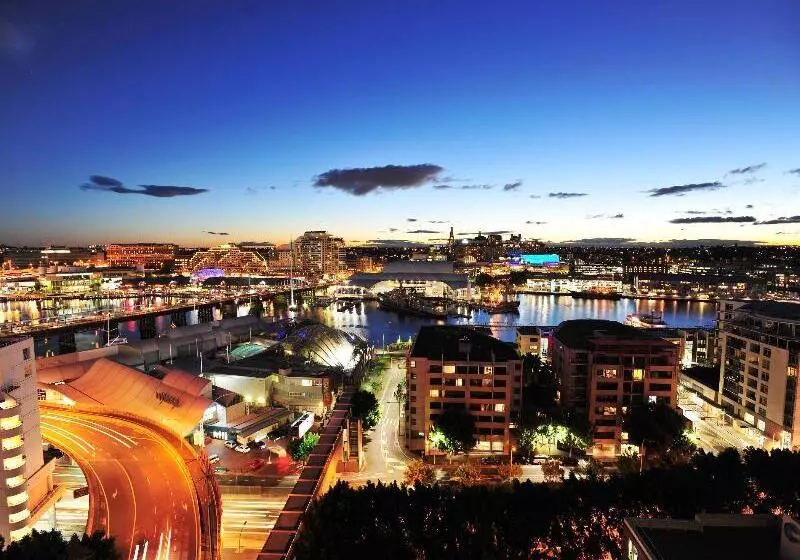 Metro Apartments On Darling Harbour