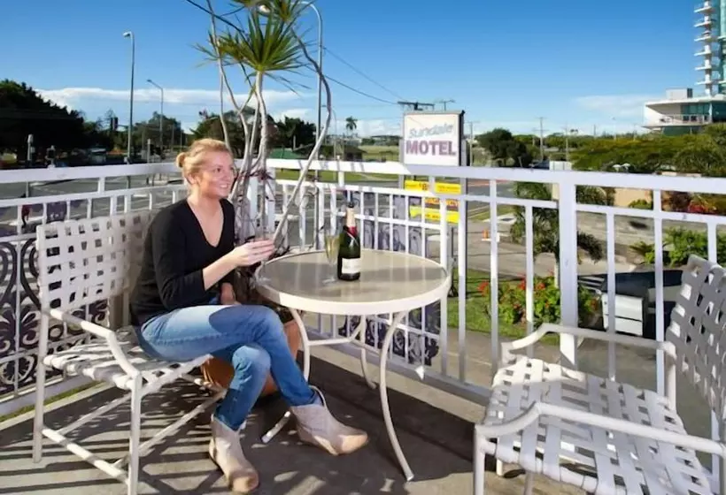 Sundale Motel