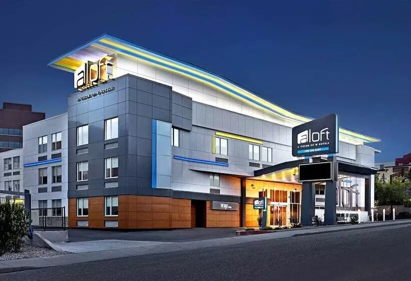 Aloft Hotel Calgary University