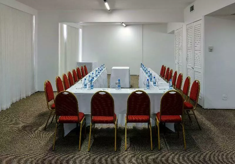 Отель Belo Horizonte Othon Palace