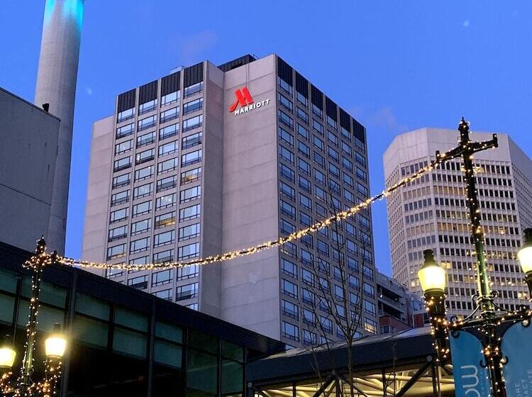 فندق Calgary Marriott Downtown