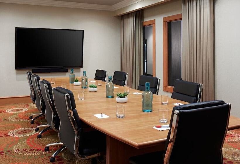 فندق Calgary Marriott Downtown