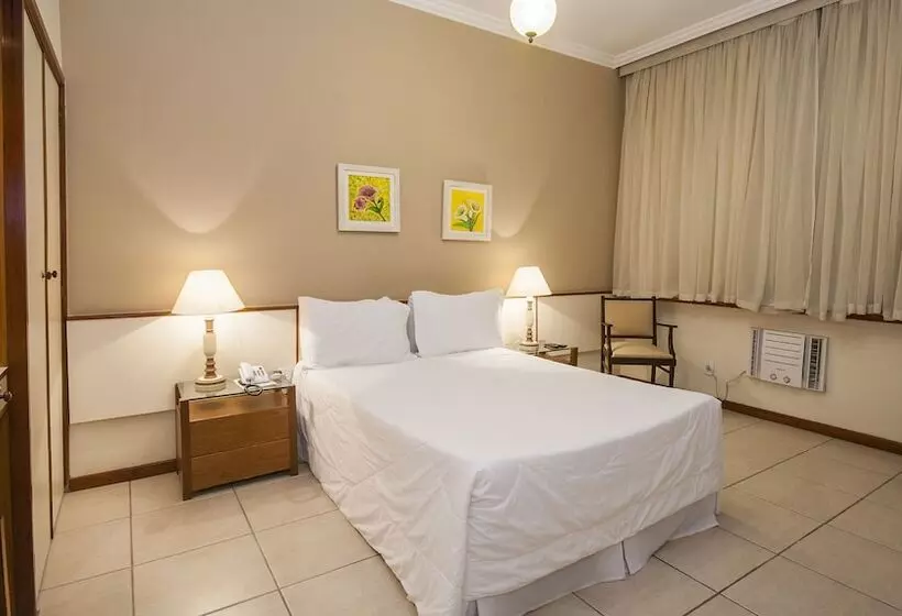 Hotelli Rede Andrade Canada