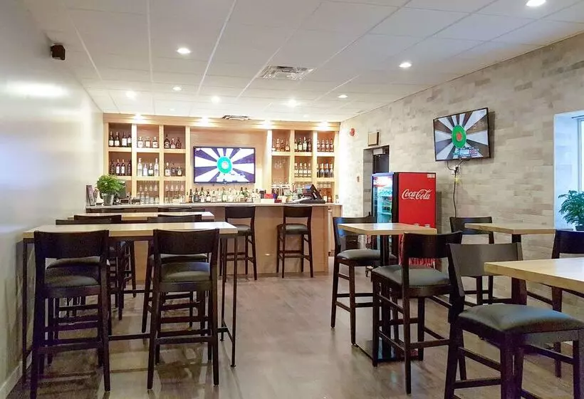 Radisson Hotel & Conference Centre Edmonton