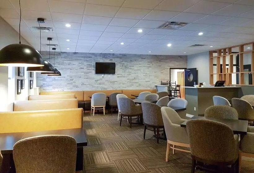 Radisson Hotel & Conference Centre Edmonton