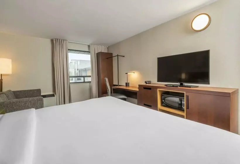 ホテル Comfort Inn