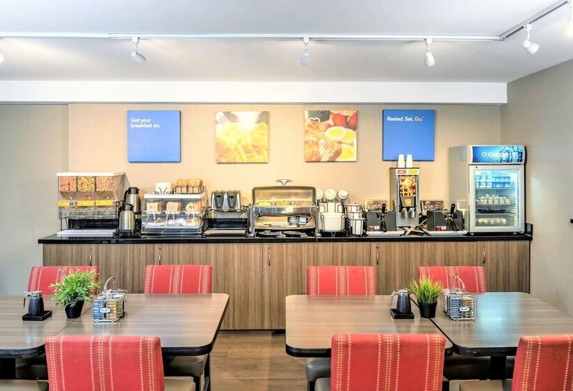 فندق Comfort Inn South Shore