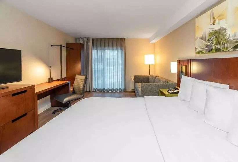 בית מלון כפרי Comfort Inn South Shore