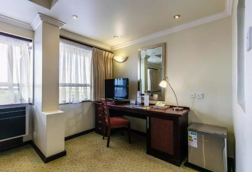 호텔 Cresta President