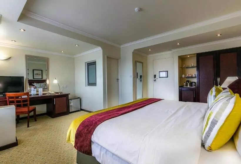 호텔 Cresta President