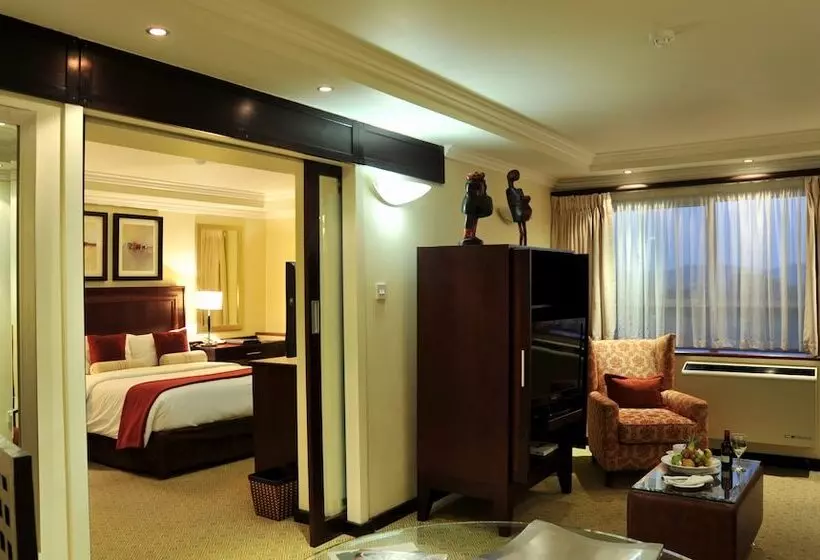 호텔 Cresta President