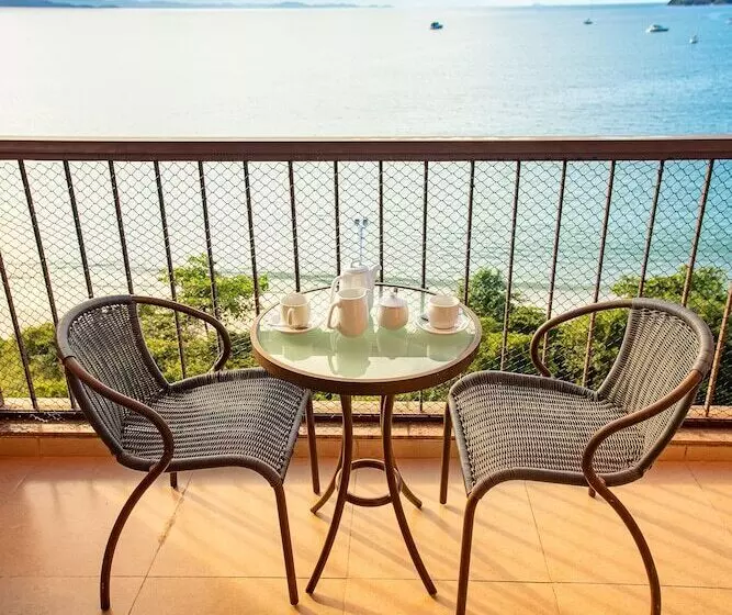 בית מלון כפרי Jurerê Beach Village Oficial