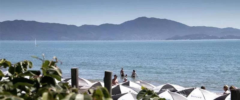 בית מלון כפרי Jurerê Beach Village Oficial