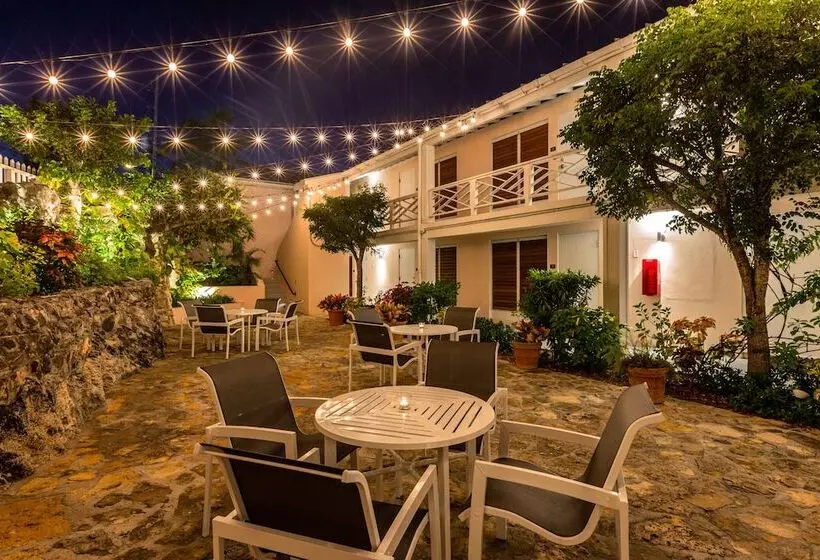 هتل Peace And Plenty Resort