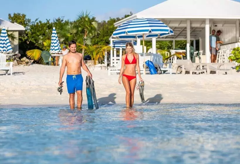 هتل Peace And Plenty Resort