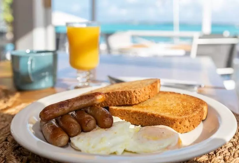 هتل Peace And Plenty Resort