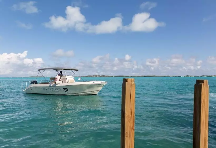 هتل Peace And Plenty Resort