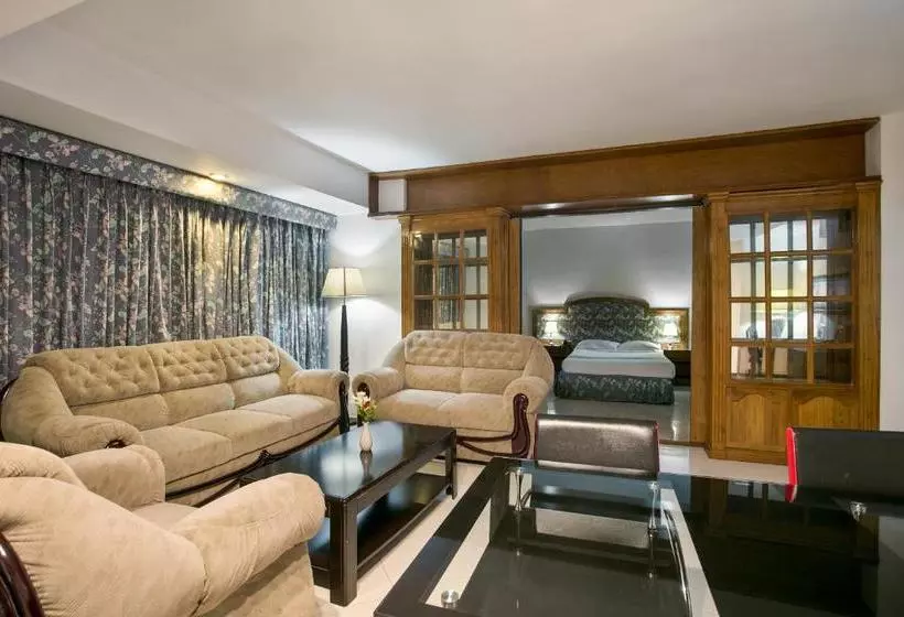 هتل Purbani International Ltd