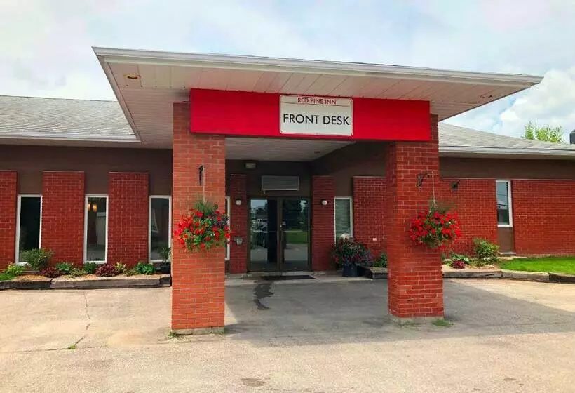 فندق Red Pine Inn & Conference Centre