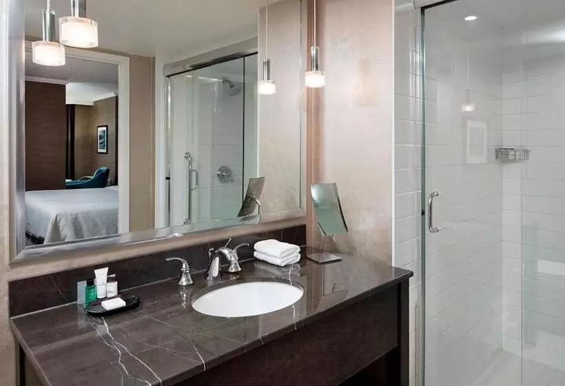 Hotel Sheraton Cavalier Calgary