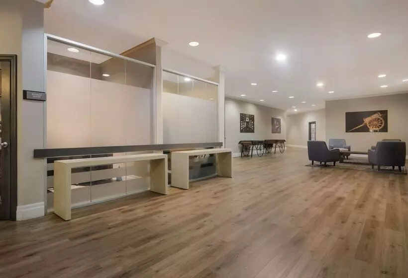 Best Western St Catharines Hotel & Conference Centre