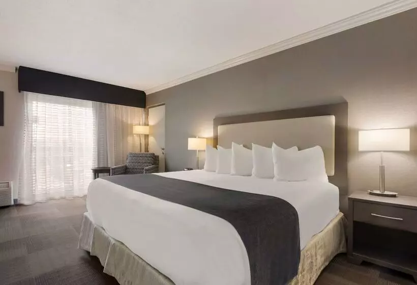 Best Western St Catharines Hotel & Conference Centre