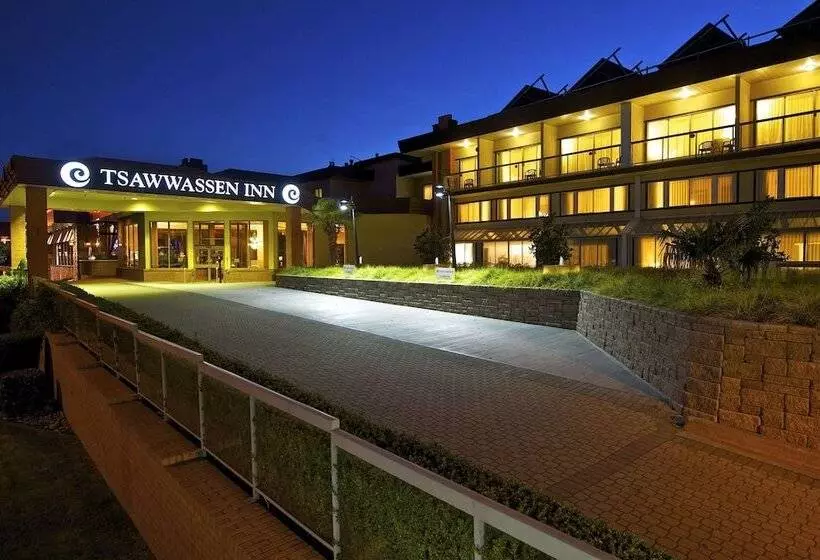 Отель Coast Tsawwassen Inn