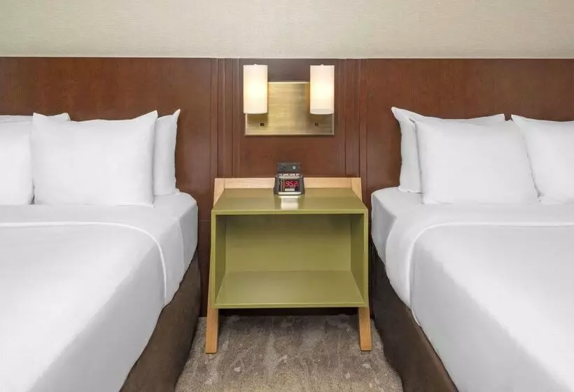 Отель Comfort Inn