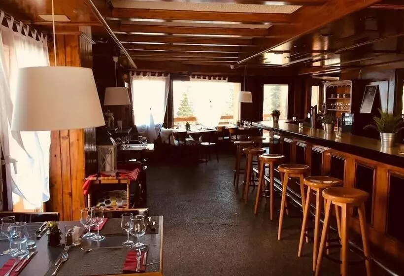 בית מלון כפרי Eden Resort Anzere