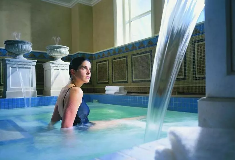 فندق Fairmont Empress