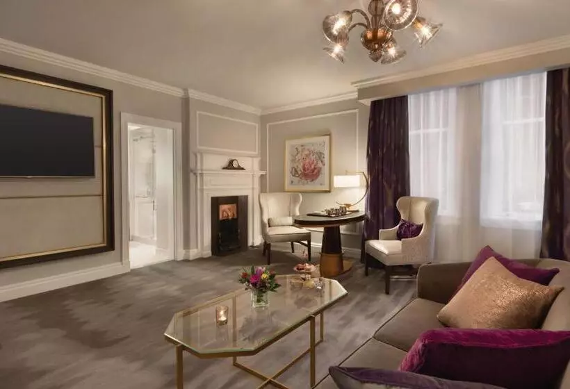 فندق Fairmont Empress