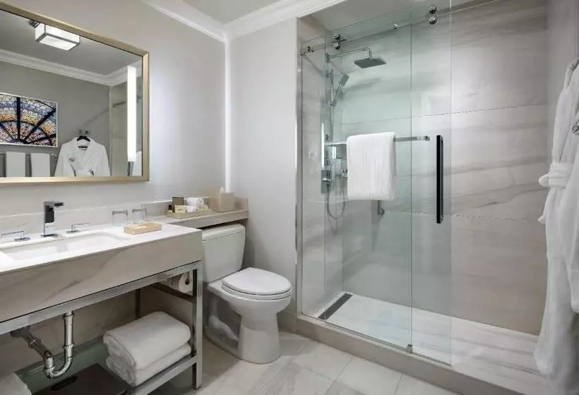 فندق Fairmont Empress