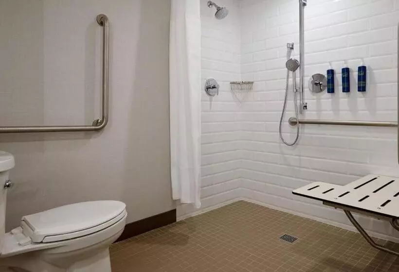 Hotel Four Points By Sheraton Point Edward Sarnia