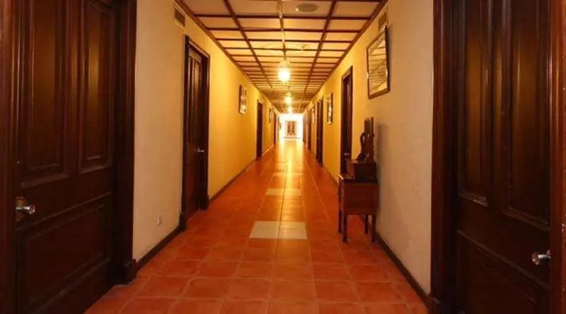 ホテル Grand Oriental