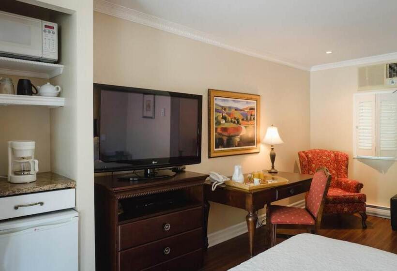 فندق Green Acres Inn