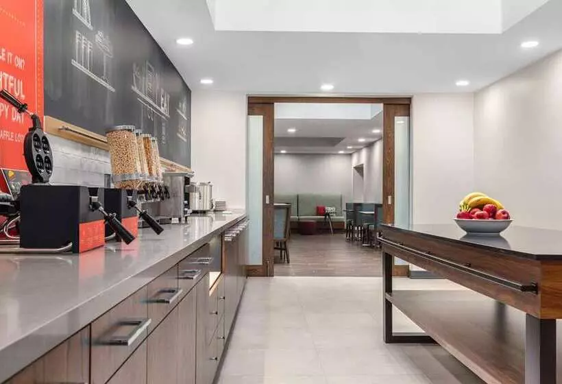 Hotel Hampton Inn & Suites By Hilton Toronto Downtown