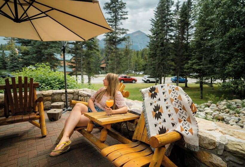 هتل Lake Louise Inn